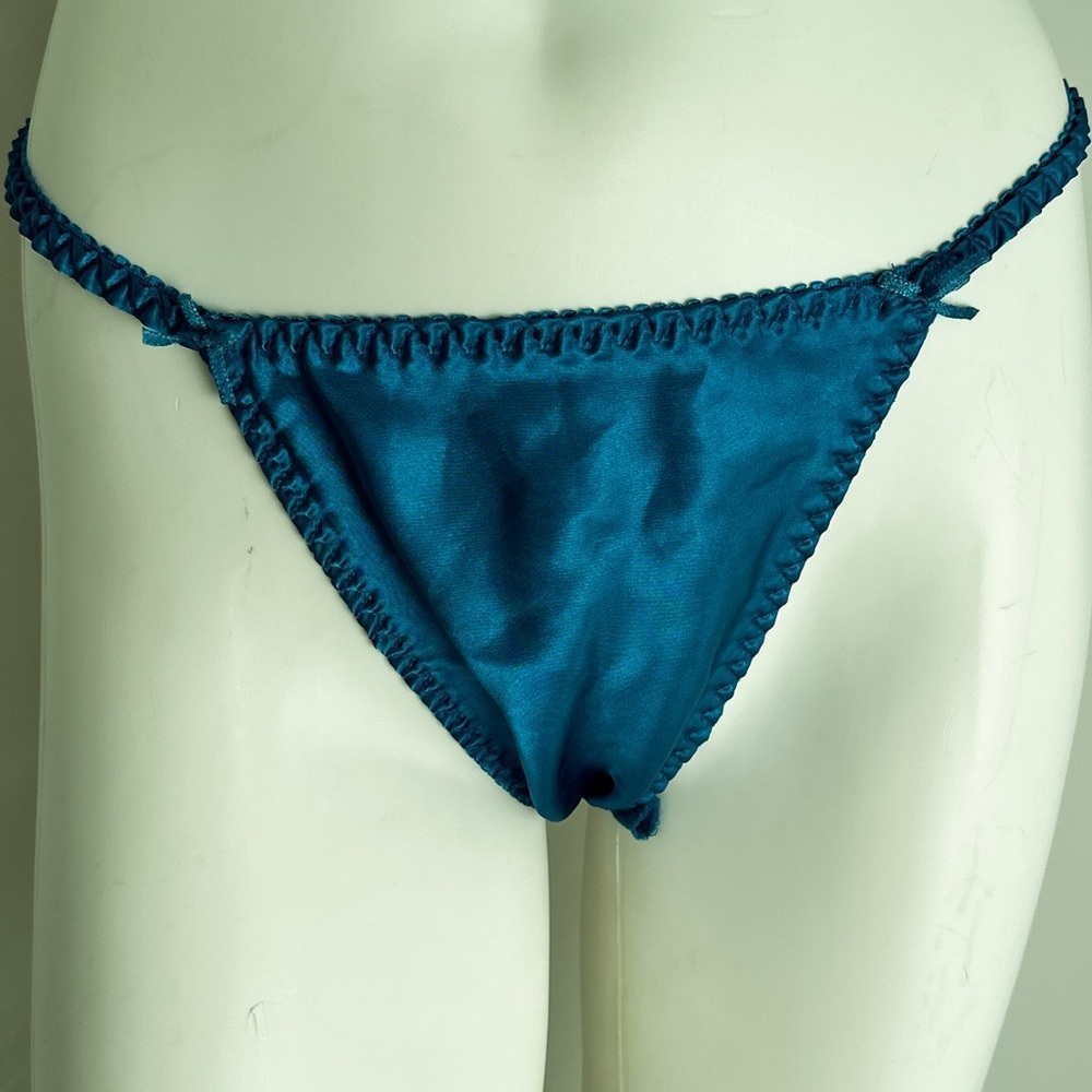 Delicates Second Skin Satin teal thong panty